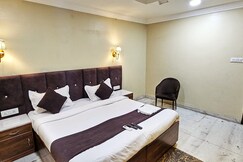 Hotel Rajshree, Indore Hotel Rajshree, Indore