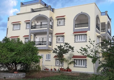 Casa Romana |Lake, Hill & Garden View Rooms