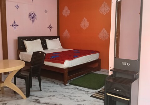 Lotus Inn Resortz