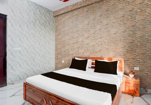 Hotel O by OYO Cloud Inn