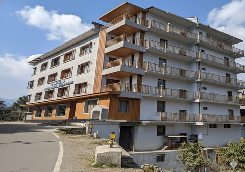 Hotel Dalhousie Hills Raj Nirmal