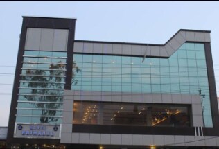 Hotel Raj Mahal