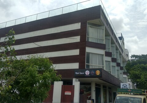 The Bentley Sea Side Boutique Hotel (Previously The Eldoris)