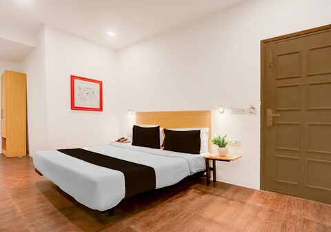 Super Townhouse Nagpur Junction Formerly Hotel Woodland