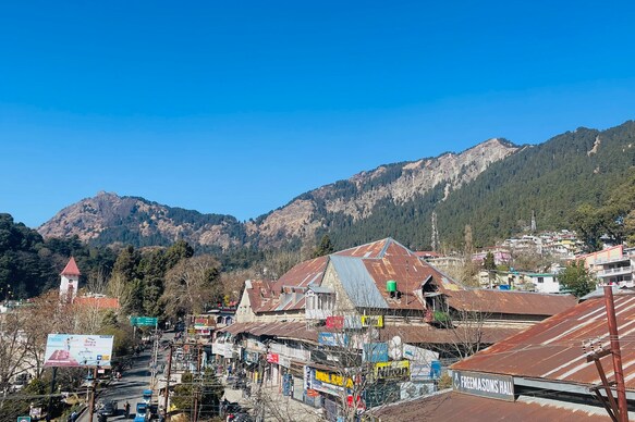 Hotel Villa Astoria@ The Mall Road