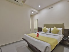OYO 6949 New Rajdhani Hotel, Vadodara OYO 6949 New Rajdhani Hotel, Vadodara