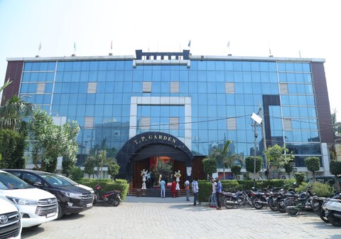 TP GARDEN AND HOTEL