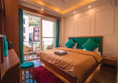 Hotel The Moksham