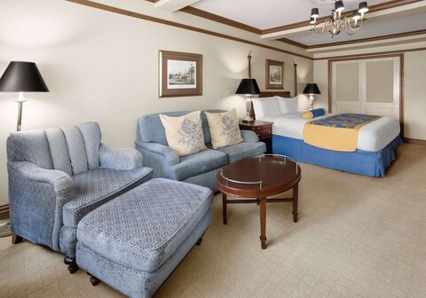 The Blakely by LuxUrban, Trademark Collection by Wyndham