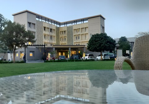 HOTEL TATHAGAT ASHOK