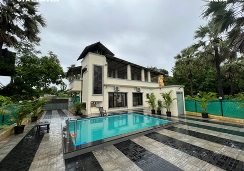 StayHaven Aqua with pvt theatre & pool in Bhy (w)