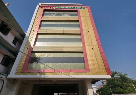 Hotel Ujala Regency
