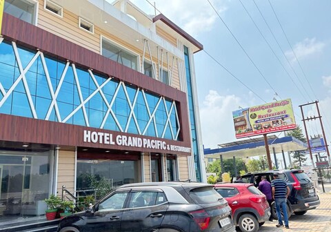 HOTEL GRAND PACIFIC & RESTAURANT