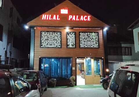 Hotel Hilal Palace Srinagar