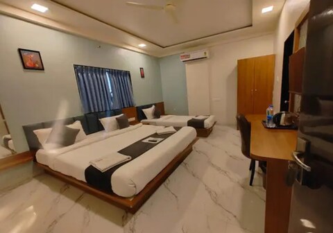 FabHotel Sunrise Comforts