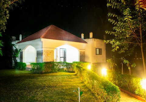 Olive Resort & Villas