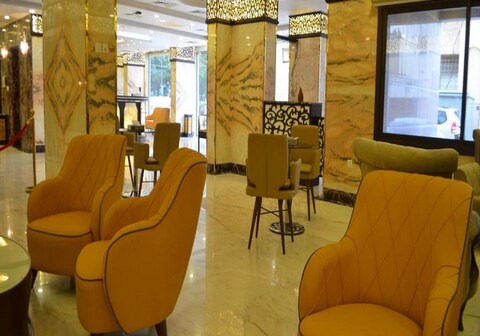 Semac Apartment Al Rawda