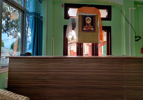 Hotel Tawang Centre Point