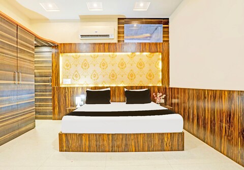 Hotel O Grand Residency