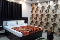 Geet Hotel, Kanpur Geet Hotel, Kanpur