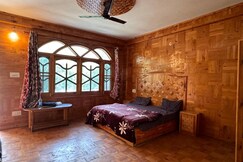 Parma Homestay and Cafe, Kasol Parma Homestay and Cafe, Kasol