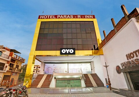 Hotel O Paras