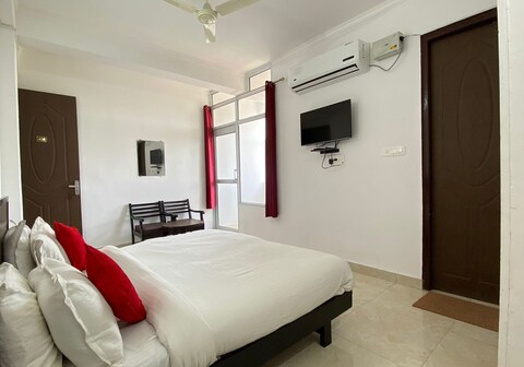 Hotel Shivaay AIIMS Rishikesh