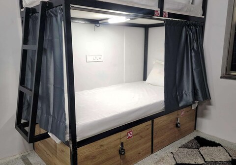 Srisai Dormitory And Room