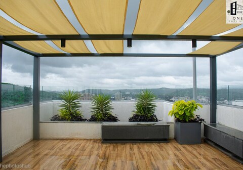 Pratapgad : Tranquil Stay with Hill Panorama