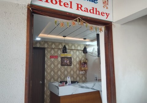 Hotel Radhe