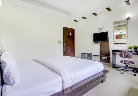 Collection O Marina Suites