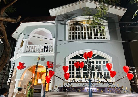 GK Luxury Guest House