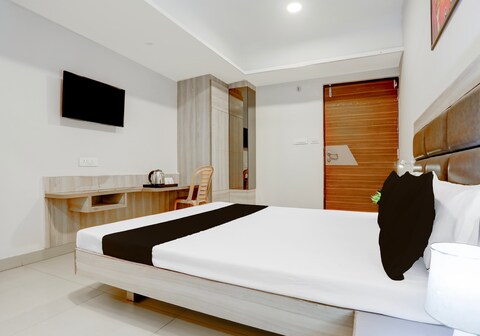 Collection O Gwalior Railway Station Formerly Hotel Sagar