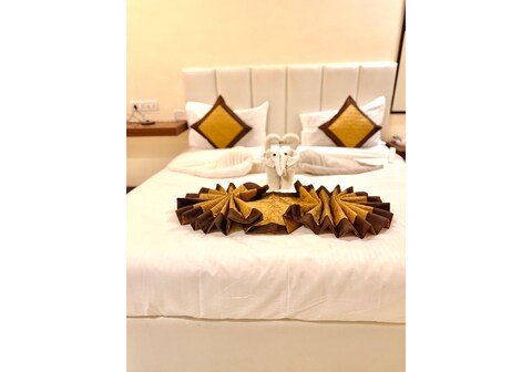 Awadh Hotel