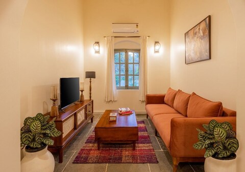 Mediterranean Private Pool Villa Inez by Ruhe Near Beach