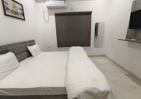 Kashi Home Stay