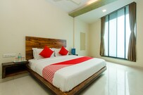 OYO 11747 Hotel Sai Comforts, Mumbai OYO 11747 Hotel Sai Comforts, Mumbai