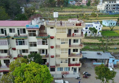 Nishant Garden Resort