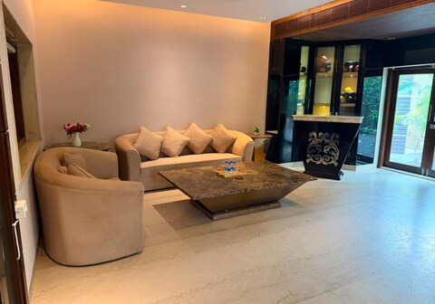 5 BHK Nivasa Luxury Villa Near Cyberhub