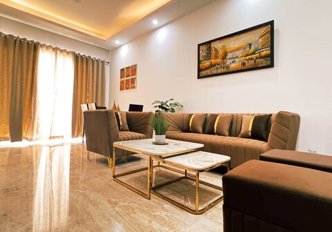 Sky High Luxurious Cozy 2BHK