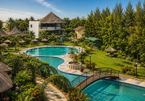 RYAN RESORT