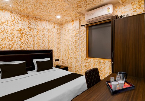 Townhouse Oak Sealdah Railway Station Formerly Creek Row