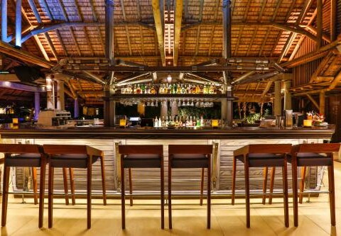 Sand & Suites Resorts & Spa