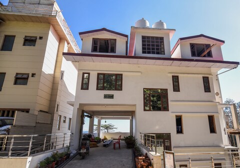 Anndale View || Parking & WiFi