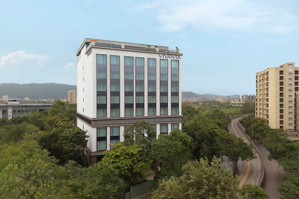 Vivanta Thane LBS Road
