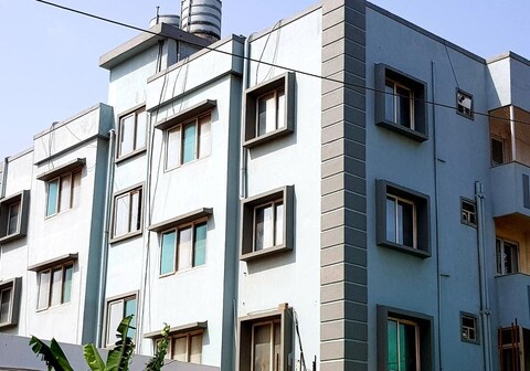 Anvy AC 2BHK Homely Stay