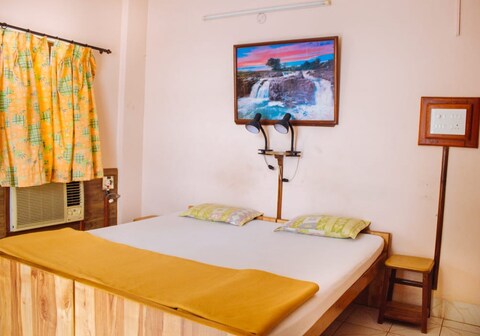Ganesh Holiday Home