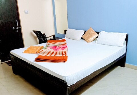 The Shivay Guest House