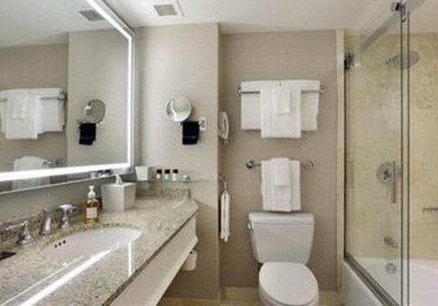 Besillio Grand Hotel & Restaurant