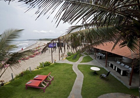 Boomerang Sea View Resort